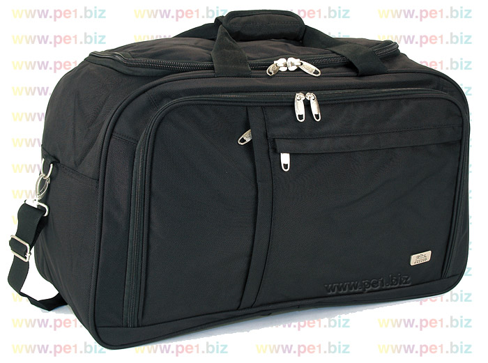 תיק נסיעות,מישל